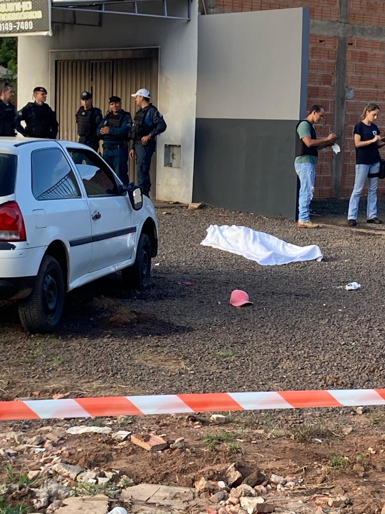 Olhar 67 - Homem é morto a tiros após perseguição em Campo Grande