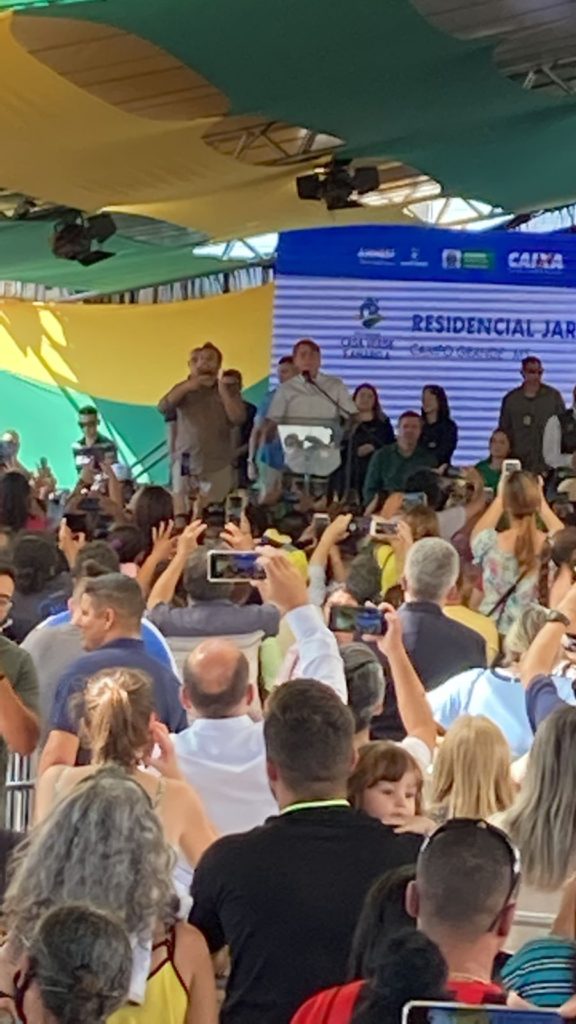 Olhar 67 - Presidente Jair Bolsonaro participa de entrega de moradias em Campo Grande