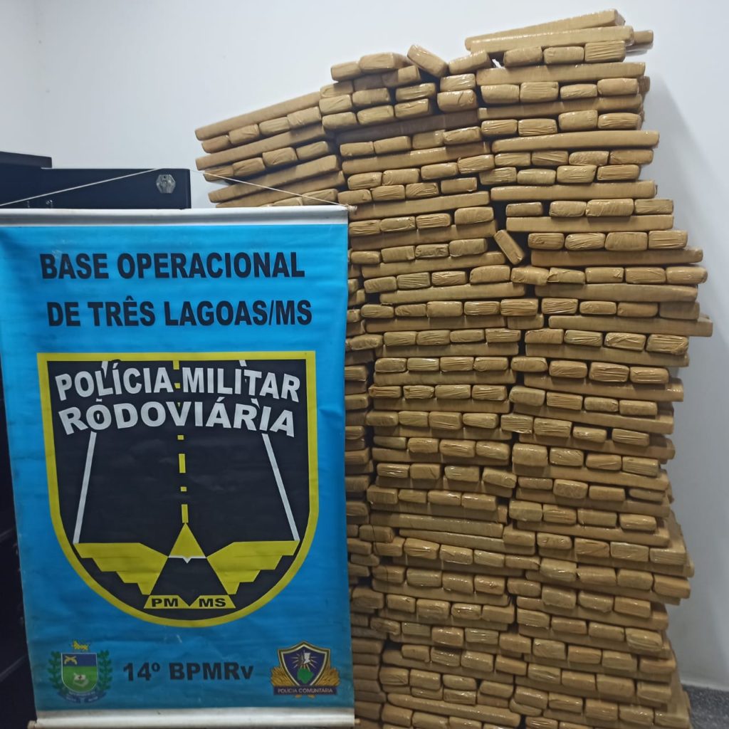 Olhar 67 - Polícia apreende mais de meia tonelada de maconha em Brasilândia