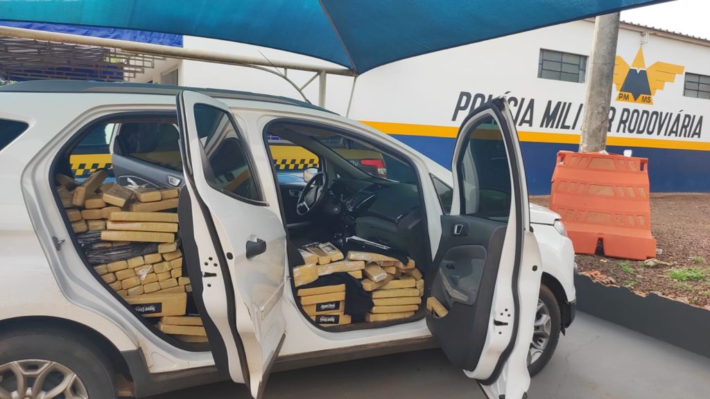 Olhar 67 - Polícia Militar Rodoviária apreende 613 kg de maconha na MS 164 em Maracaju