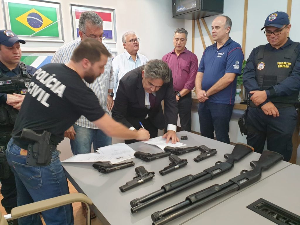 Olhar 67 - GCMFron recebe arsenal bélico da prefeitura de Ponta Porã