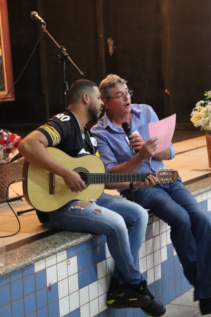 Olhar 67 - Ex-educandos da Casa Dom Bosco fazem homenagem ao Padre Carlos Rey Estremera