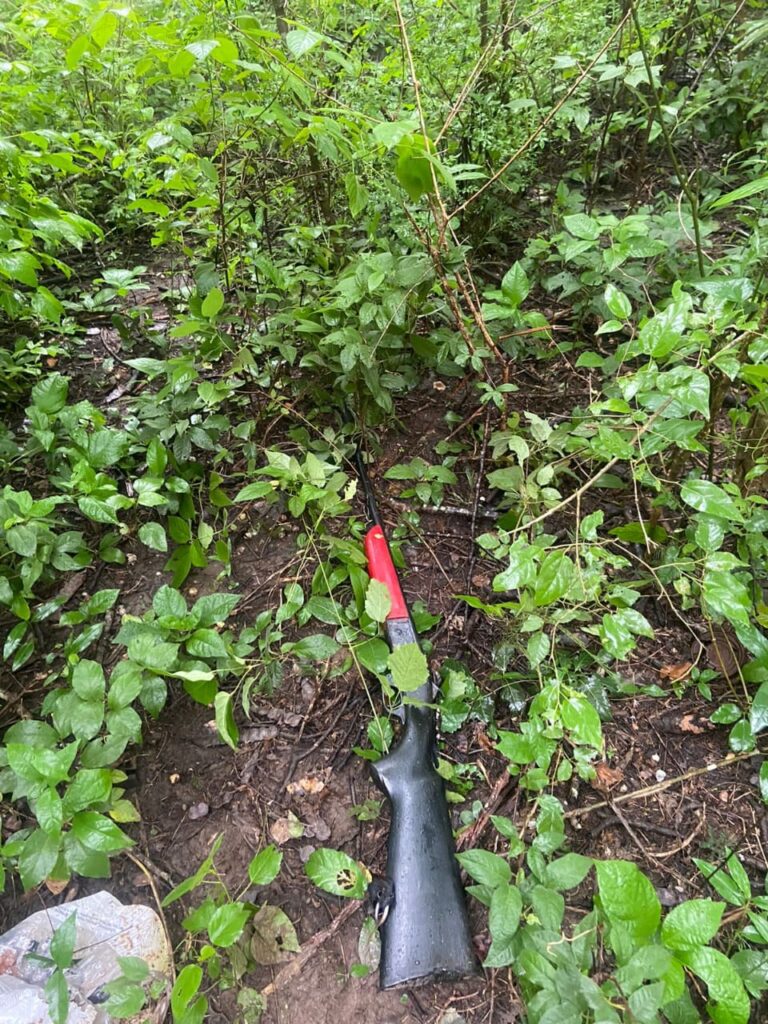 Olhar 67 - Homem armado dispara e ameaça família com arma de fogo em Corumbá