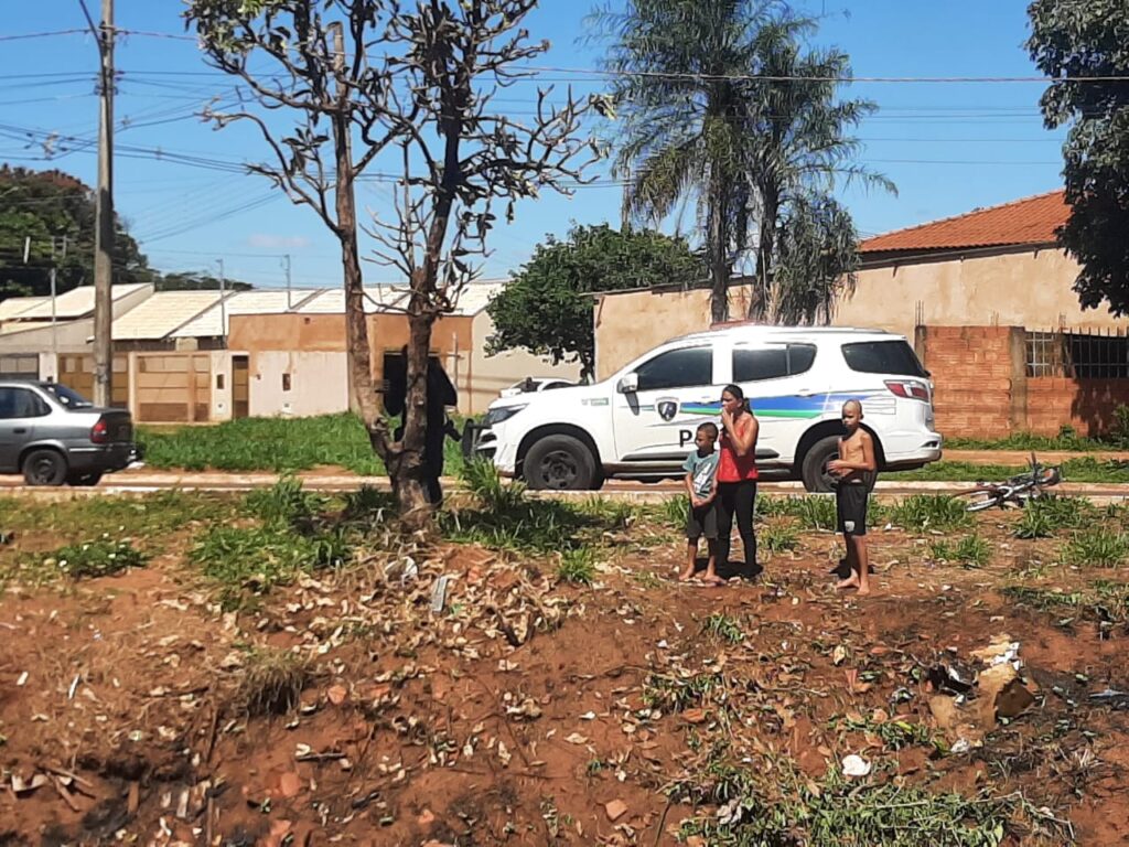 Olhar 67 - Corpo é encontrado por trabalhadores no Jardim Itamaracá