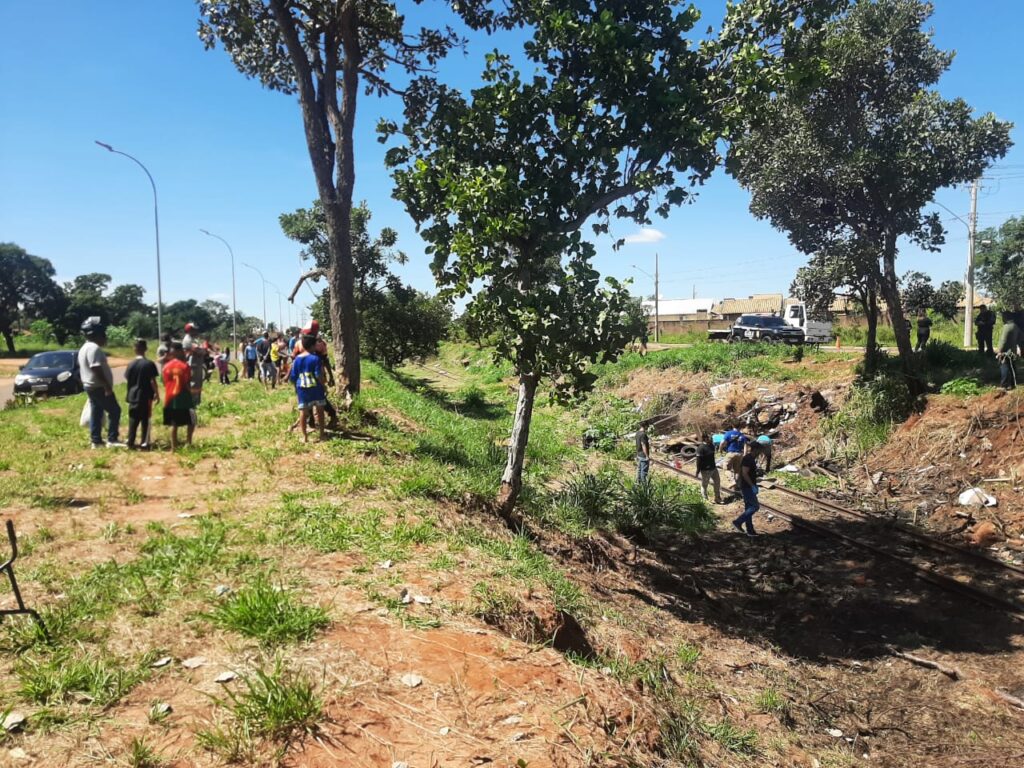 Olhar 67 - Corpo é encontrado por trabalhadores no Jardim Itamaracá