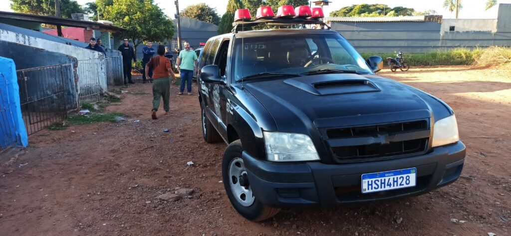 Olhar 67 - GCMFRON encontra cadáver em decomposição no interior de residência em Ponta Porã