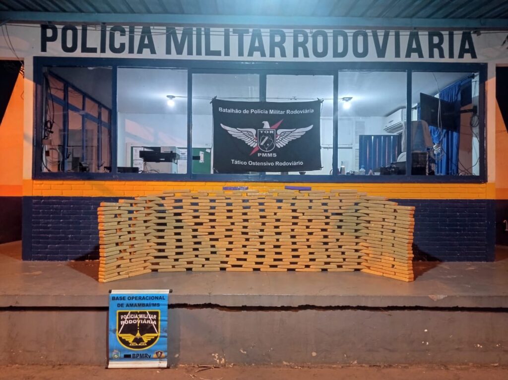 Olhar 67 - <strong>Polícia Militar Rodoviária prende indivíduo por tráfico de drogas em Amambai</strong>