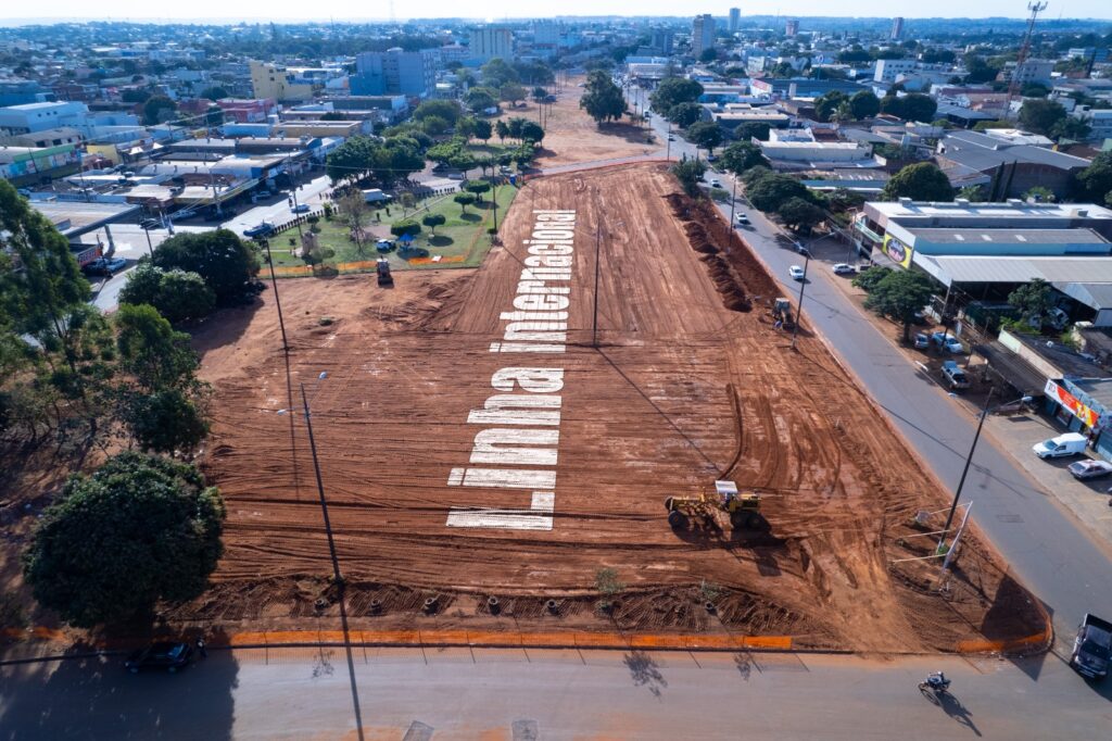 Olhar 67 - <strong>Prefeitura de Ponta Porã dá início às obras de Revitalização da Linha Internacional</strong>